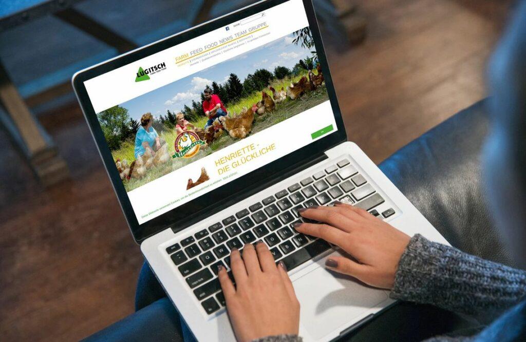 csm_smartmockups_jqpaytz0_d00a5271bc