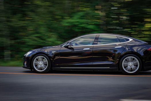 CSM_TESLA_9503E0C917