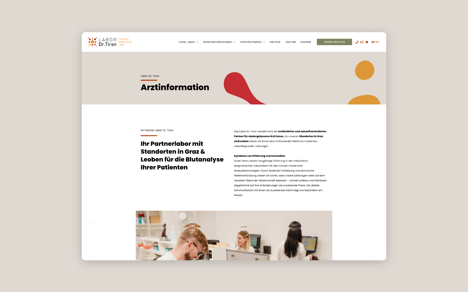 Desktop Screen mit Arztinformation
